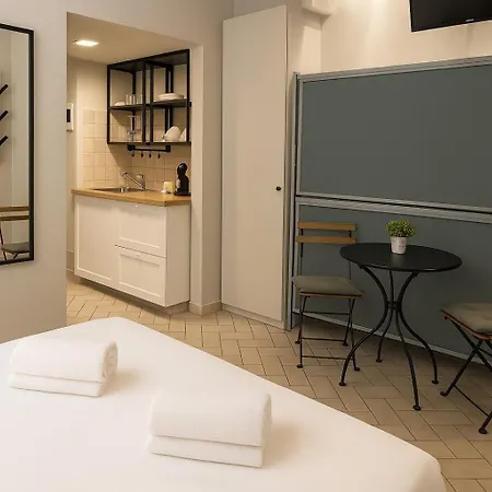 èroma - Colosseo Appartamento